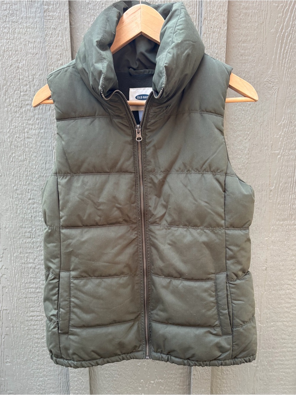 Old Navy Olive Green Quilted Puffer Vest